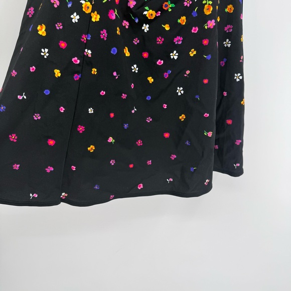 Longitude One-piece Swim Suit Black Floral NWT Slimming Size 16W Skirt - Picture 3 of 9